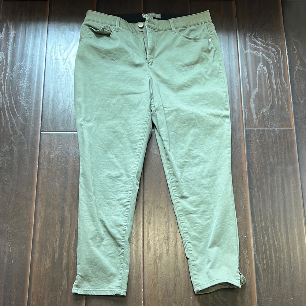 Wit and Wisdom Green “Ab”Solution High Waist Ankle Skinny Pants, size 14